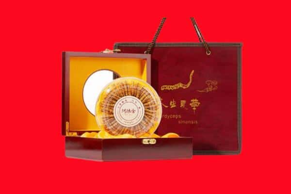 诚信求购:梧州苍梧县高价回收冬虫夏草是按克吗